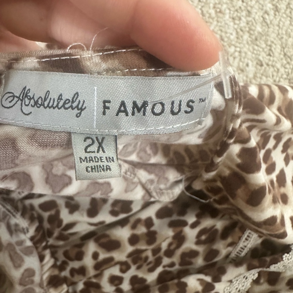 Absolutely Famous Tan and Cream Boxy Blouse size 2X - Picture 5 of 7